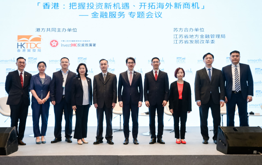 Unearthing Value: Conservative Growth Stock Ideas in the US Market